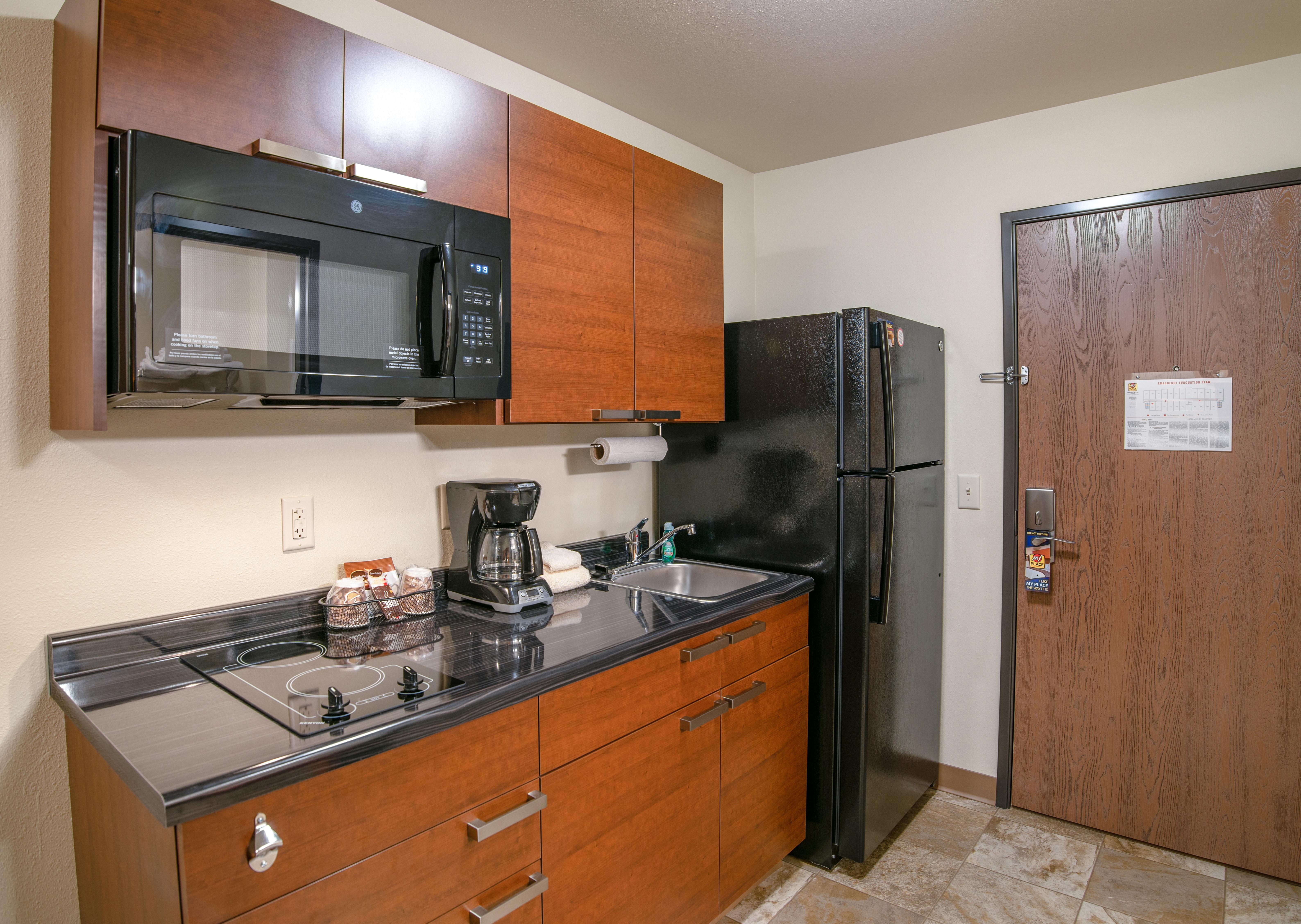 My Place Hotel-Dickinson, Nd Bagian luar foto